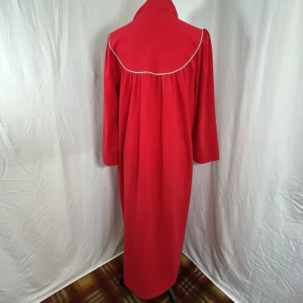 Vintage 70-80s Carriage Court Sears Zip Housecoat Robe Med Red ILGWU Union Made